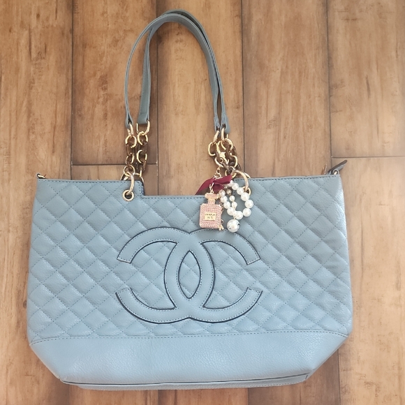 Handbags - Elegant Blue Quilted Tote Bag with Gold Accents